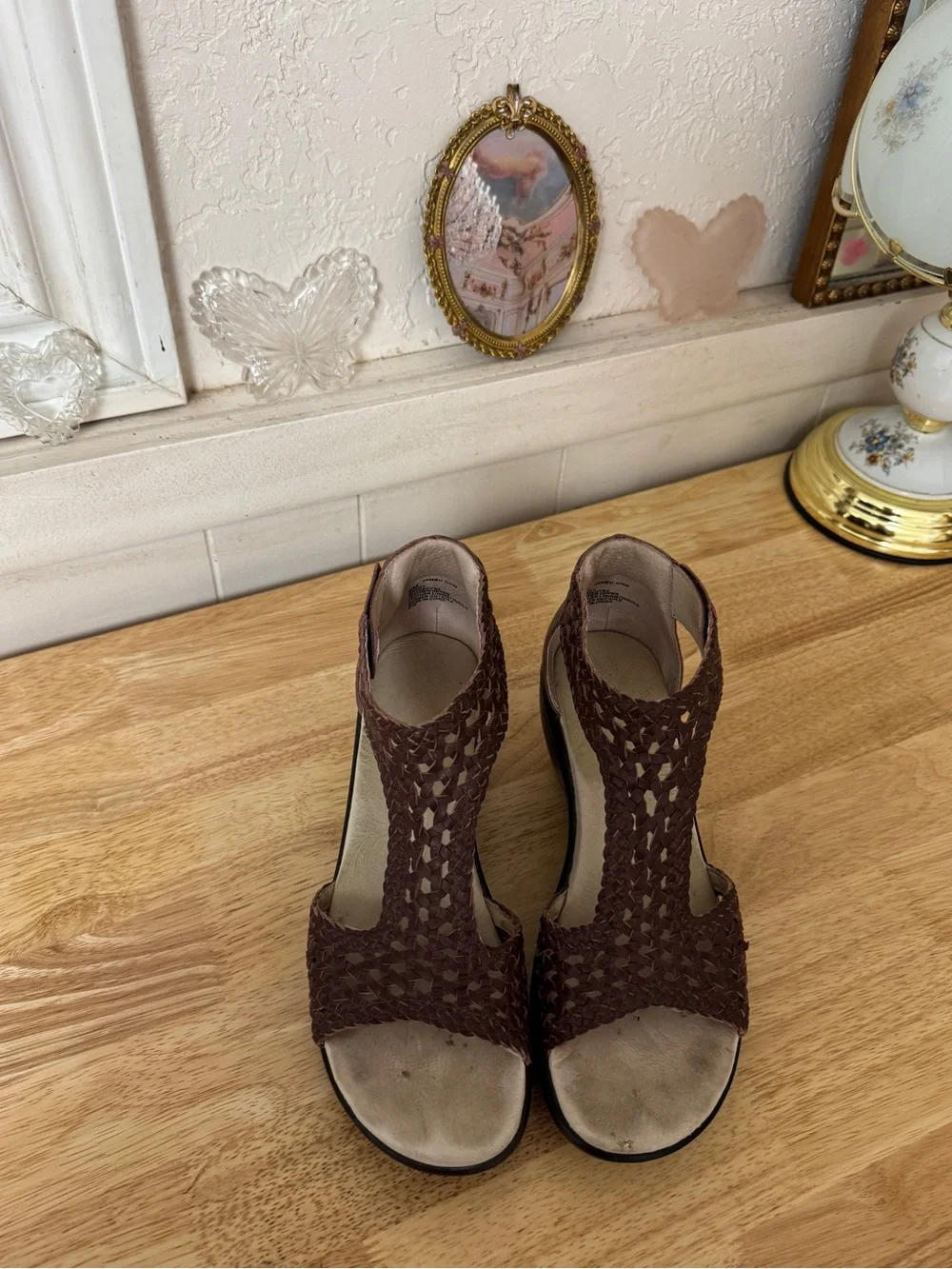 Whimsical 2000’s Jambu Brown Woven Leather Sport Wedge Sandals Size 9 Comfort